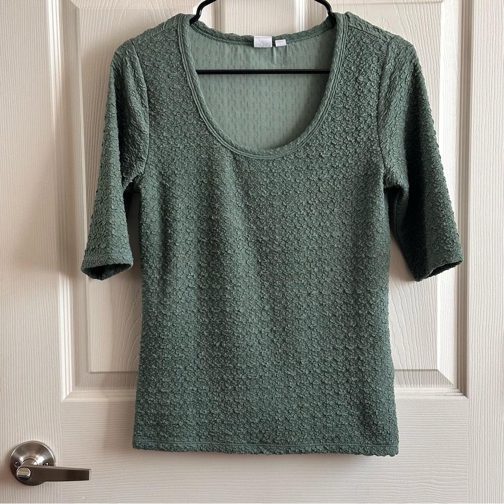 GAP Sage Green Textured 3/4 Sleeve Top Women’s Size Medium